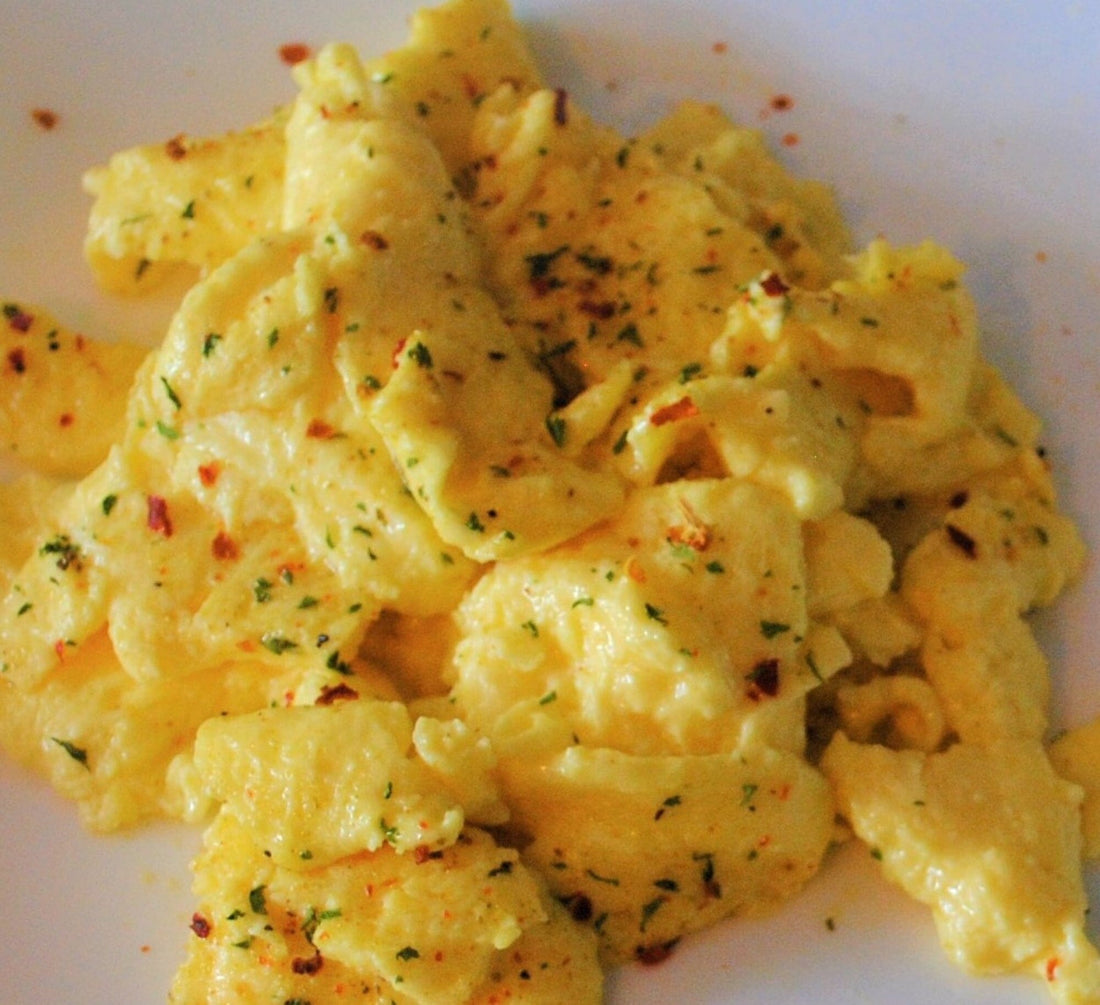 Spice Up Scrambled Eggs with the perfect seasoning for a mouthwatering breakfast delight!